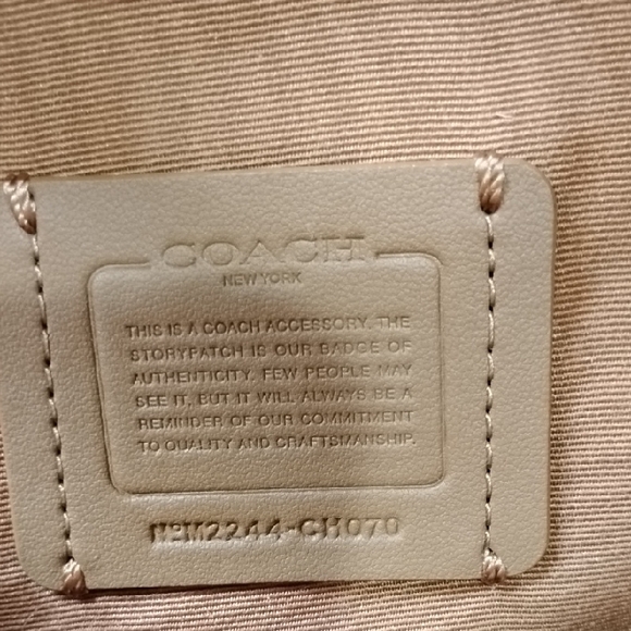 Coach Men's Multi Function Phone Bag in Cream and Red - Picture 5 of 5